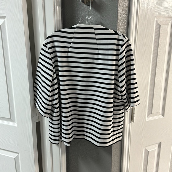 Chico's jacket - Picture 4 of 4